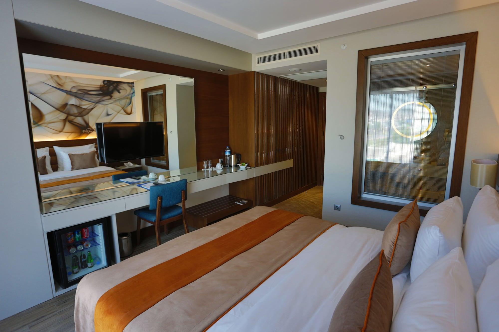 B Business Hotel & Spa Анталья Экстерьер фото