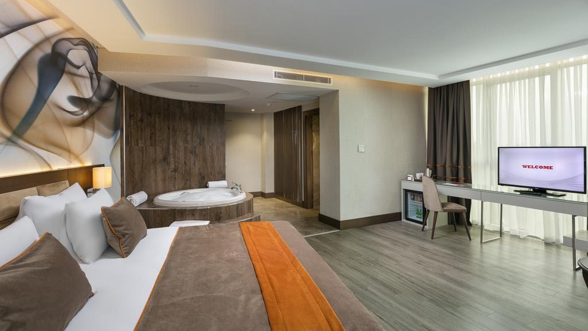 B Business Hotel & Spa Анталья Экстерьер фото