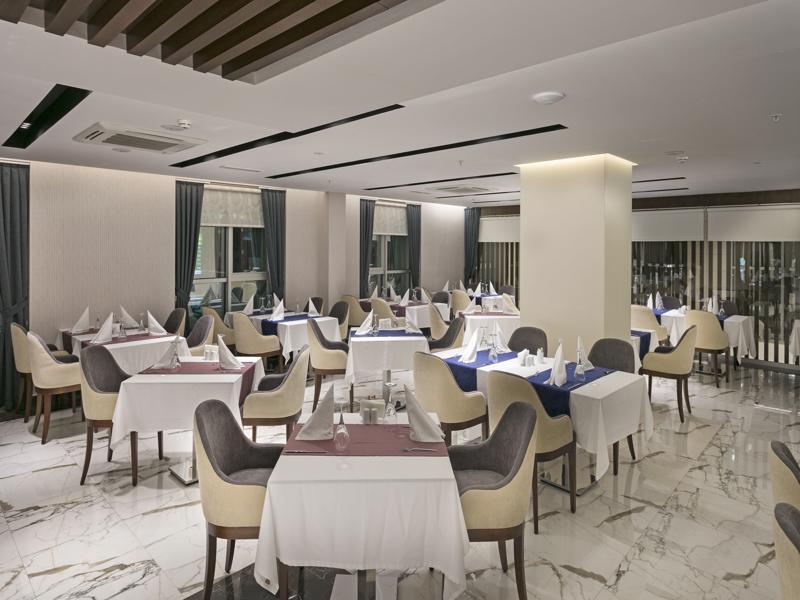 B Business Hotel & Spa Анталья Экстерьер фото