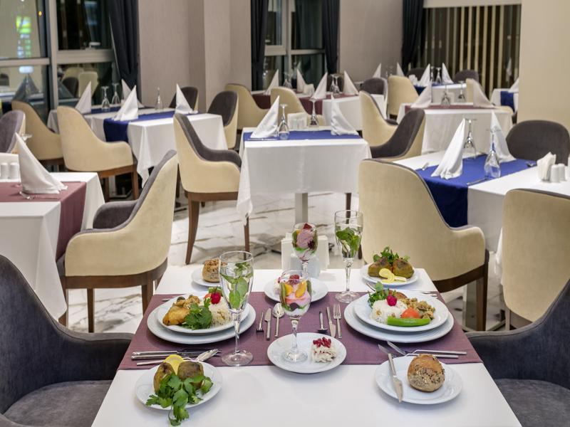 B Business Hotel & Spa Анталья Экстерьер фото