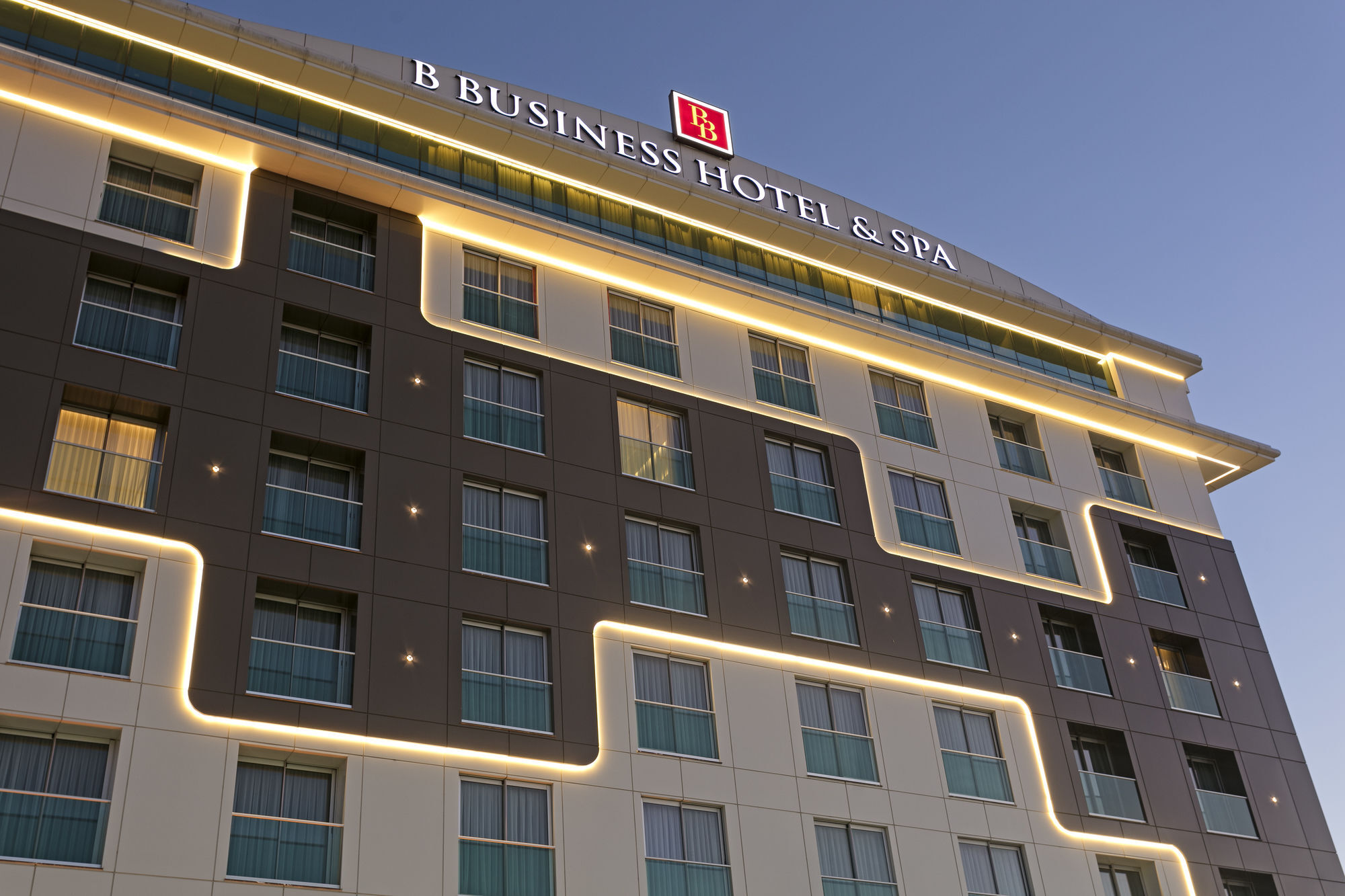B Business Hotel & Spa Анталья Экстерьер фото